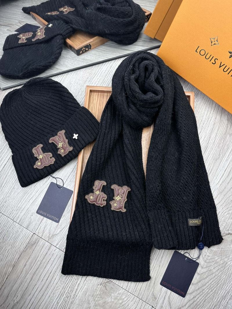 Louis Vuitton Caps Scarfs